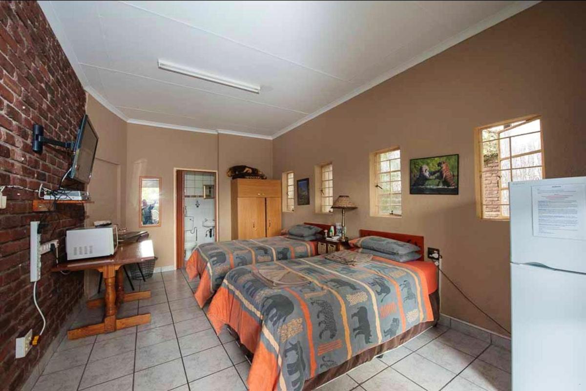 Ingwe Guesthouse Mbombela Eksteriør bilde