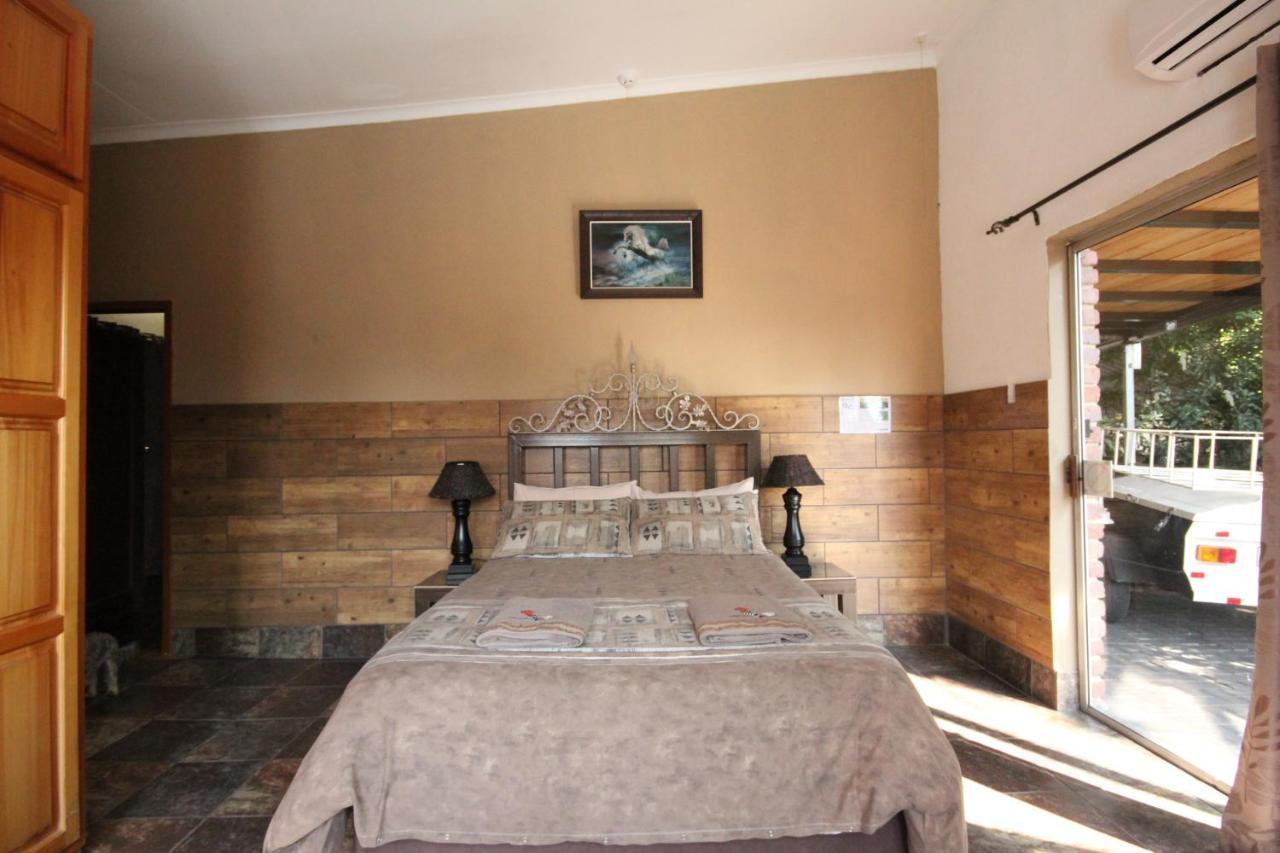 Ingwe Guesthouse Mbombela Eksteriør bilde