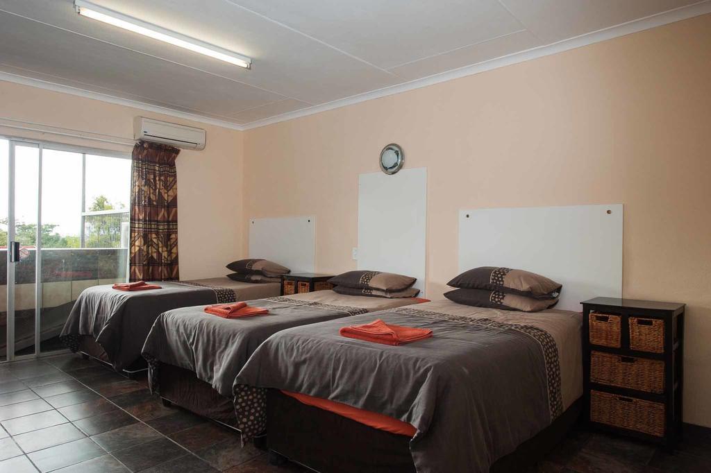 Ingwe Guesthouse Mbombela Eksteriør bilde